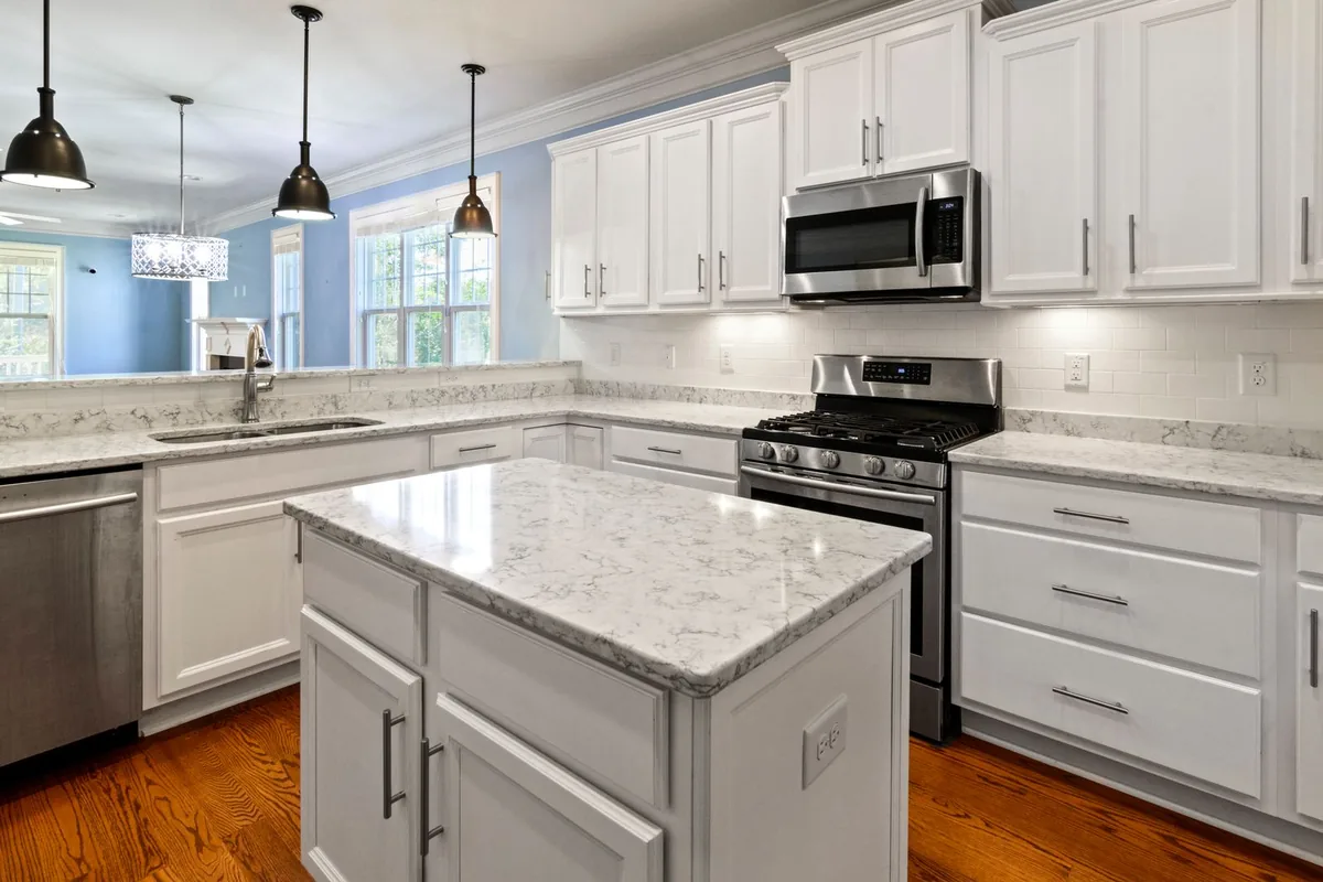 Filth & Squalor Cleanup in Hialeah, FL